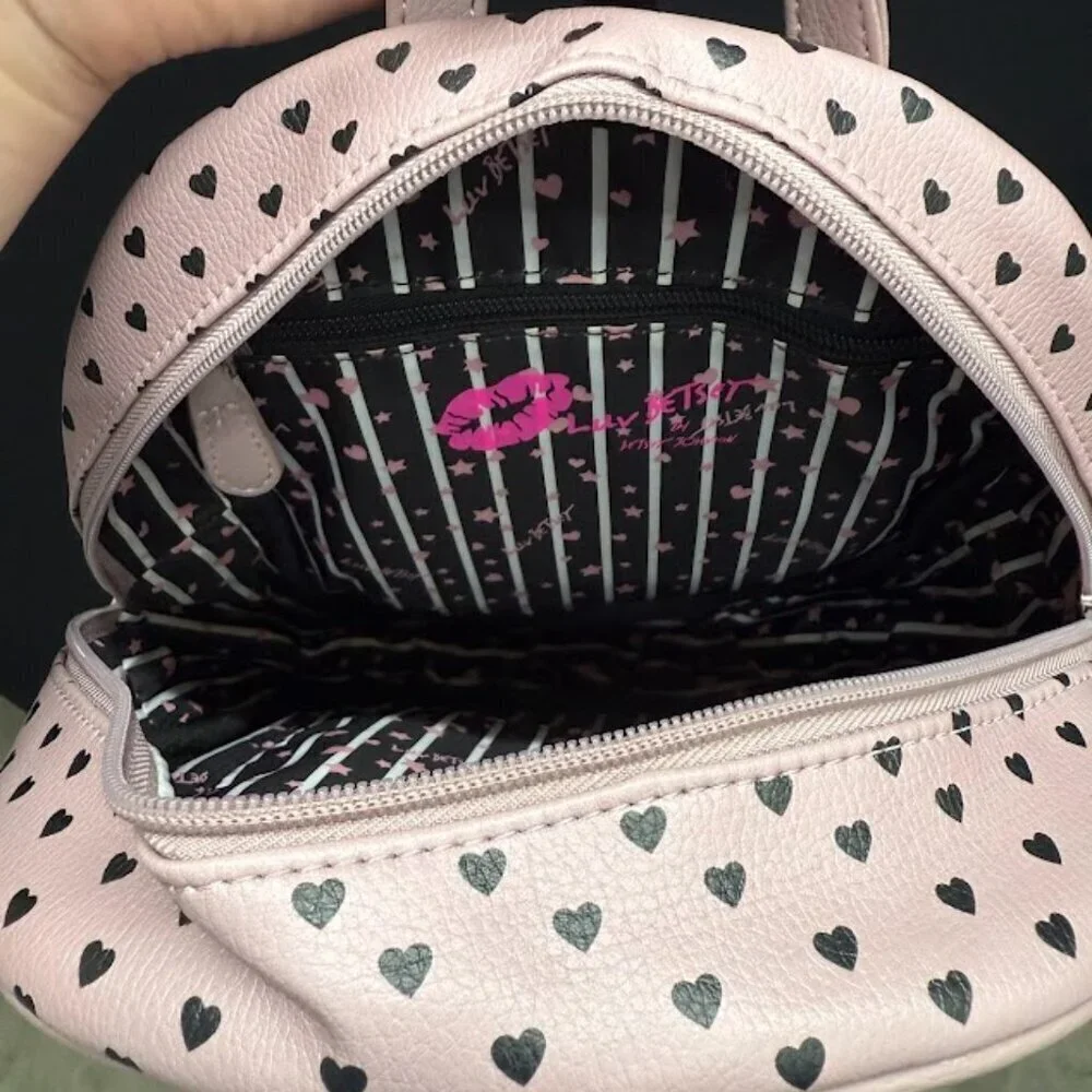 Betsey Johnson luv betsey